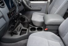 Full Length Centre Console – with Quadlock Magnetic Pivot Head Phone Charger