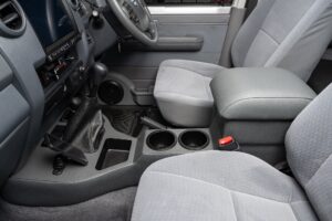 Full Length Centre Console – with Quadlock Magnetic Pivot Head Phone Charger