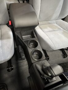 GDJ70 Automatic Half Length Centre Console